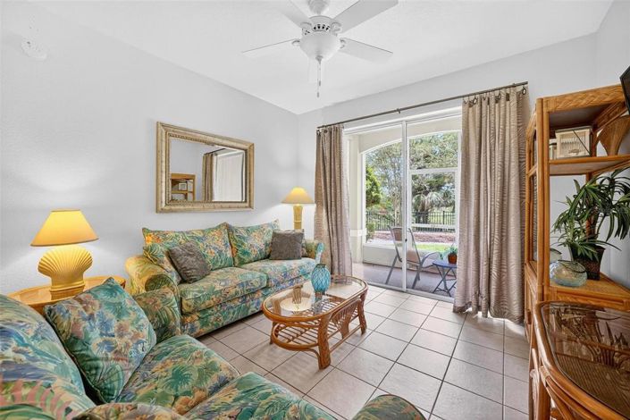 Image No.17-3 Bed Property for sale