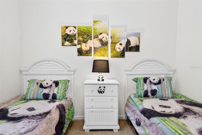 Image No.37-3 Bed Property for sale