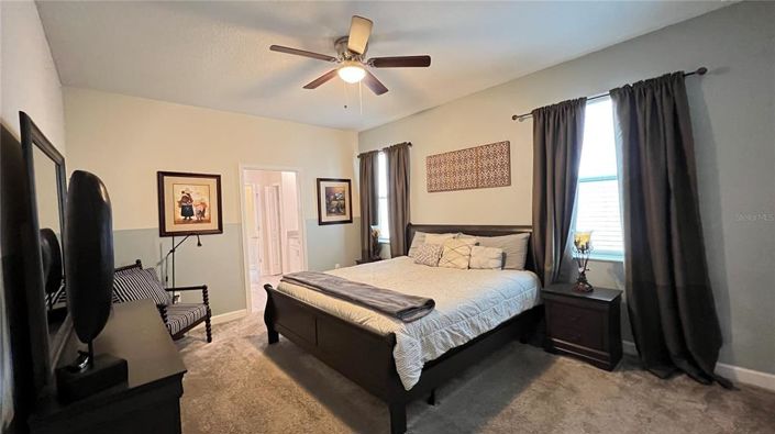 Image No.11-7 Bed Property for sale