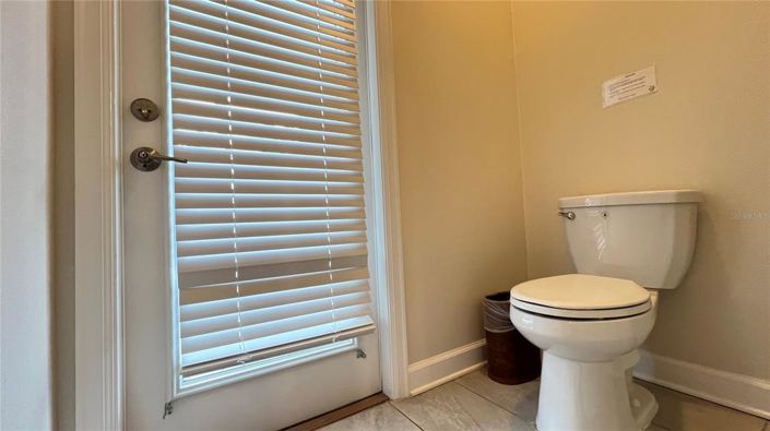 Image No.17-7 Bed Property for sale