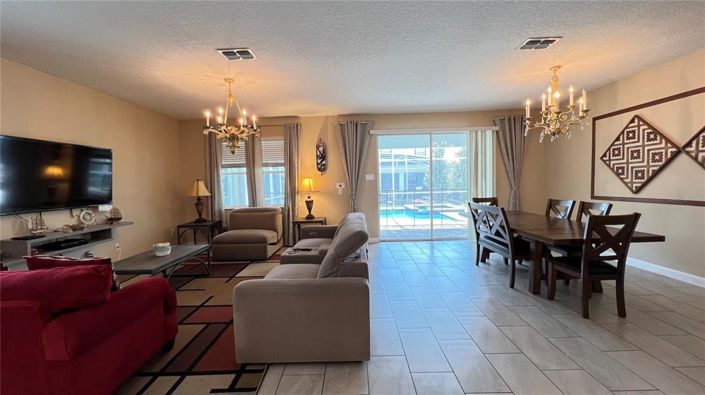 Image No.34-7 Bed Property for sale