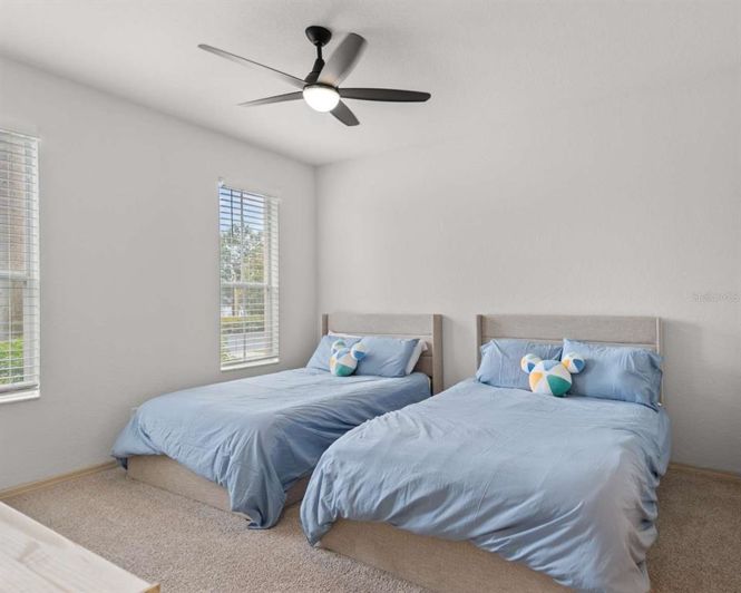 Image No.11-4 Bed Townhouse for sale