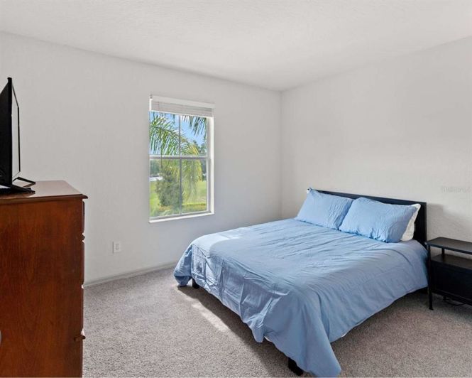 Image No.14-4 Bed Townhouse for sale