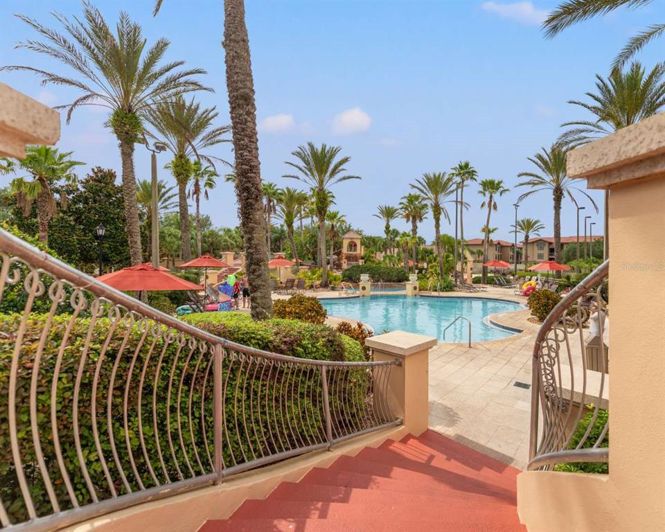 Image No.16-4 Bed Townhouse for sale