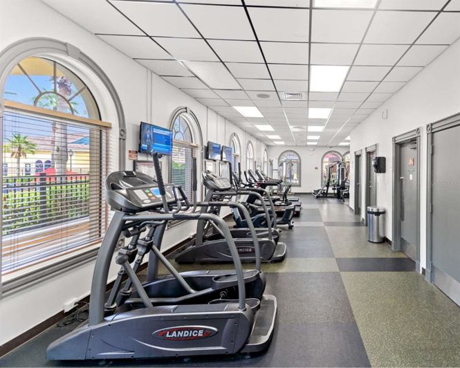 Image No.20-4 Bed Townhouse for sale