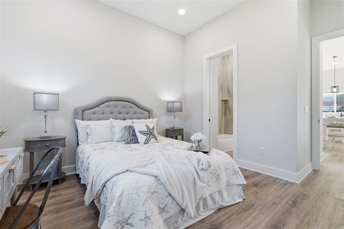 Image No.25-5 Bed Townhouse for sale