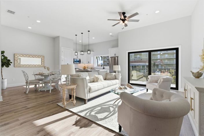 Image No.7-5 Bed Townhouse for sale