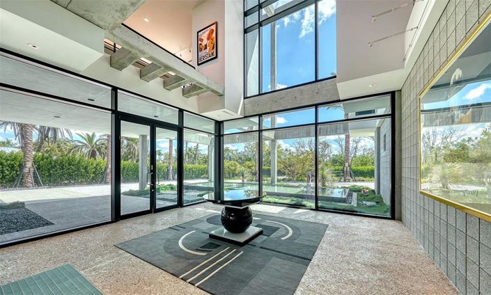 Image No.13-5 Bed Property for sale