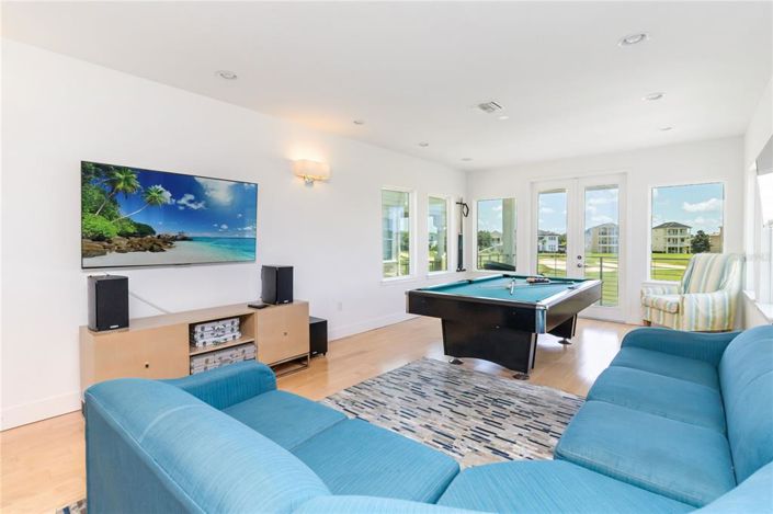 Image No.31-12 Bed Property for sale