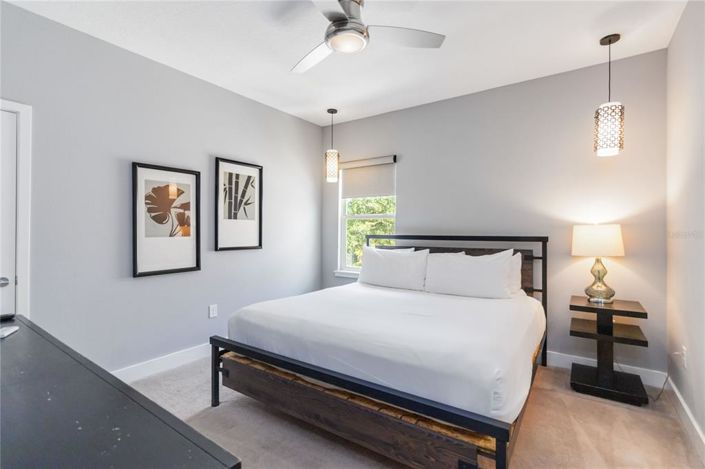 Image No.48-12 Bed Property for sale