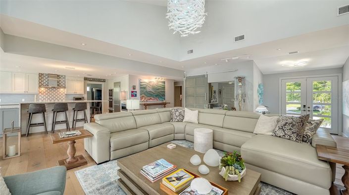 Image No.11-3 Bed Property for sale