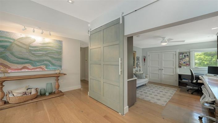 Image No.24-3 Bed Property for sale