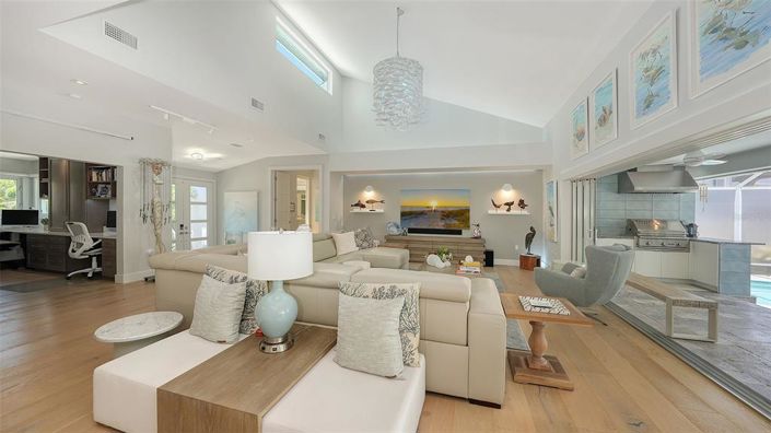 Image No.9-3 Bed Property for sale