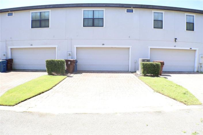 Image No.19-2 Bed Townhouse for sale