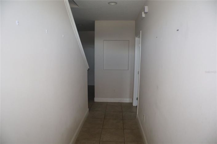 Image No.2-2 Bed Townhouse for sale