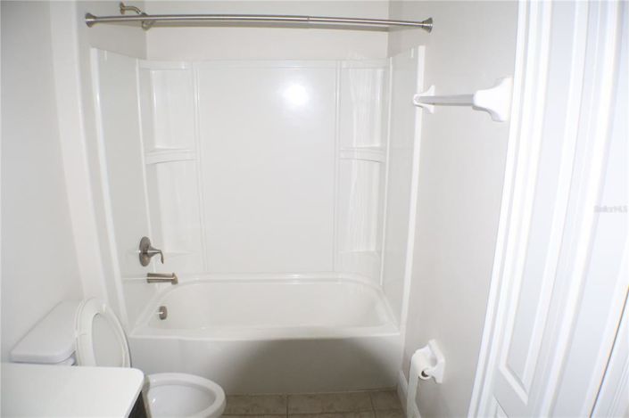 Image No.6-2 Bed Townhouse for sale