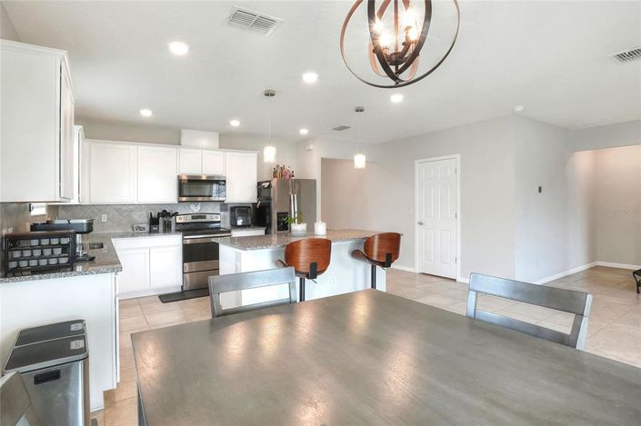 Image No.11-4 Bed Property for sale