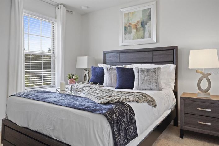 Image No.18-7 Bed Property for sale