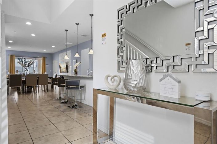 Image No.2-7 Bed Property for sale