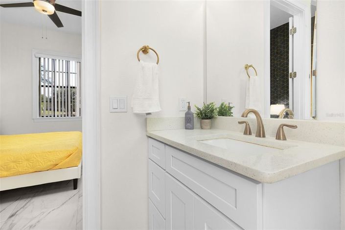 Image No.13-4 Bed Property for sale