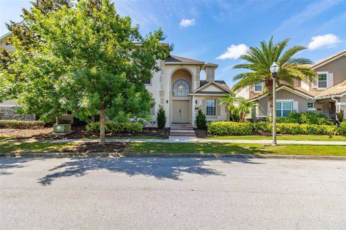 Image No.2-4 Bed Property for sale