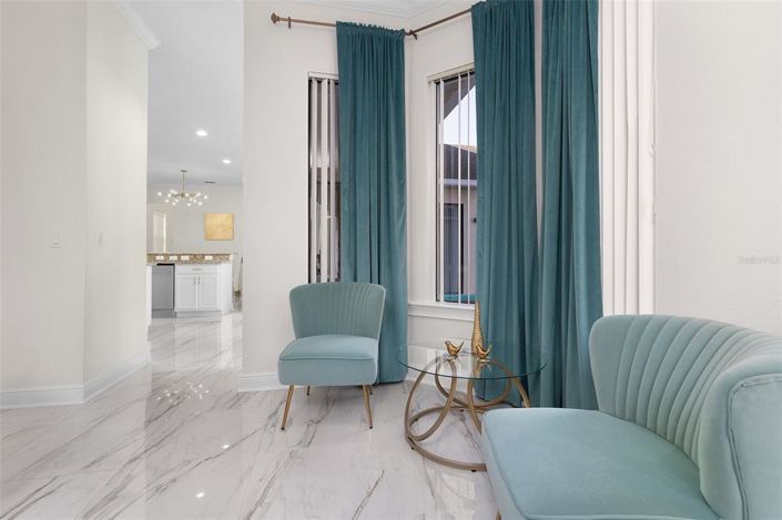 Image No.20-4 Bed Property for sale