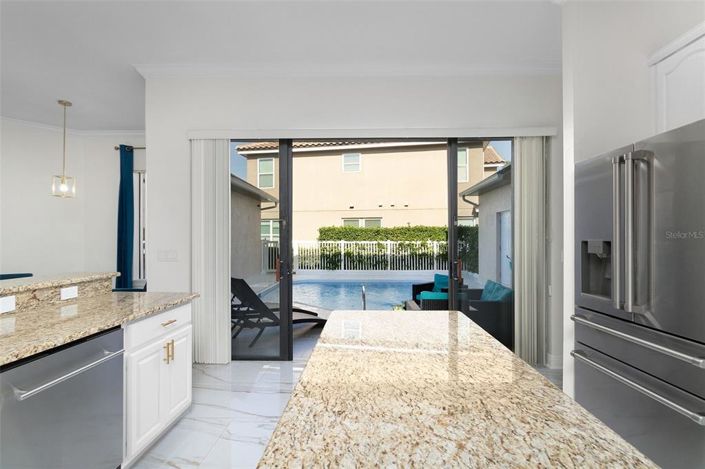 Image No.26-4 Bed Property for sale