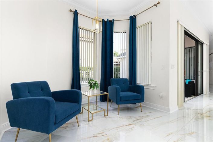 Image No.30-4 Bed Property for sale