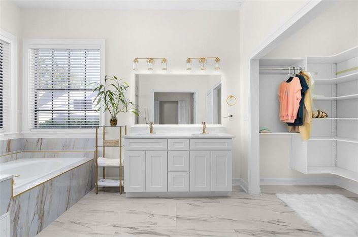 Image No.38-4 Bed Property for sale