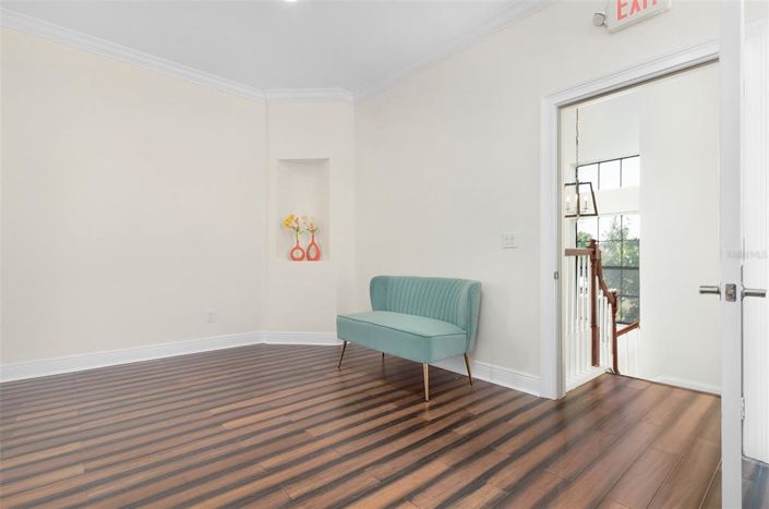 Image No.47-4 Bed Property for sale