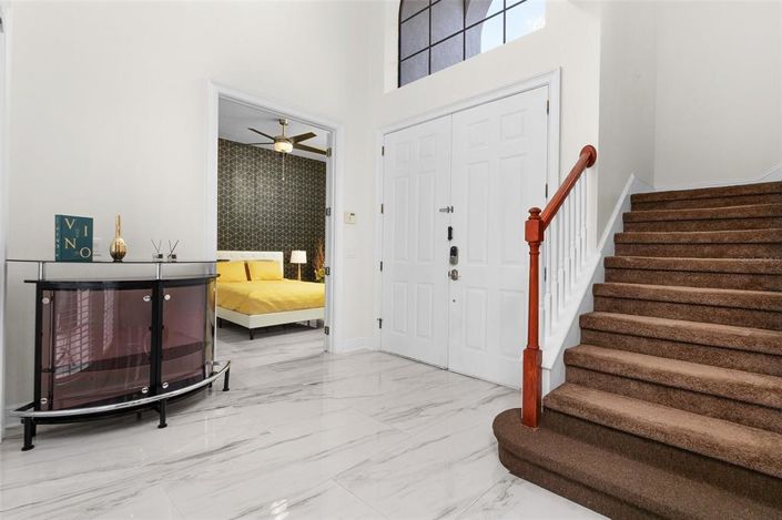 Image No.7-4 Bed Property for sale