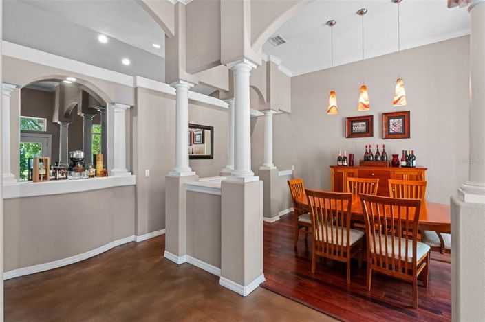 Image No.3-5 Bed Property for sale