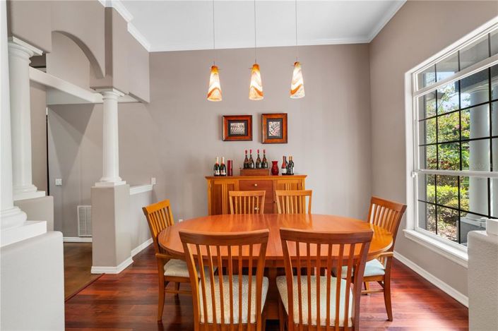 Image No.4-5 Bed Property for sale