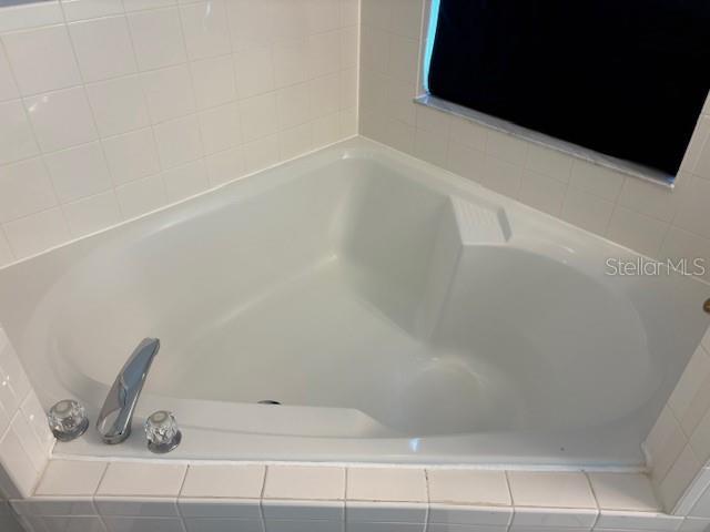 Image No.23-4 Bed Property for sale