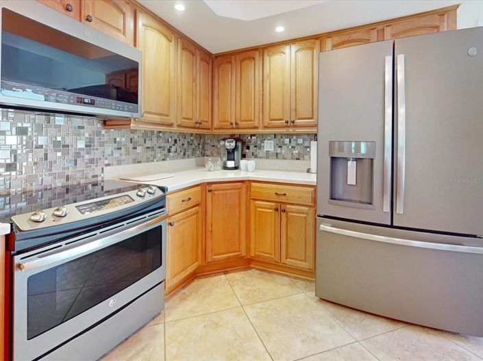 Image No.12-3 Bed Townhouse for sale