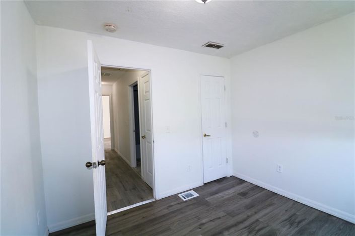 Image No.18-4 Bed Townhouse for sale