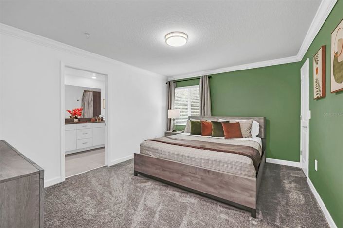 Image No.18-5 Bed Townhouse for sale