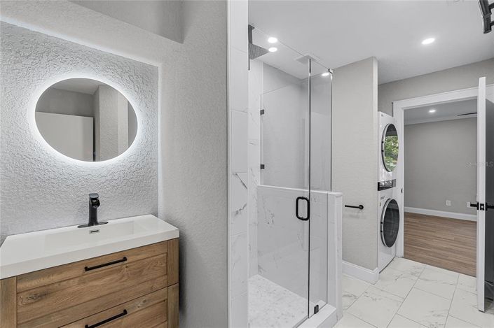 Image No.42-5 Bed Property for sale