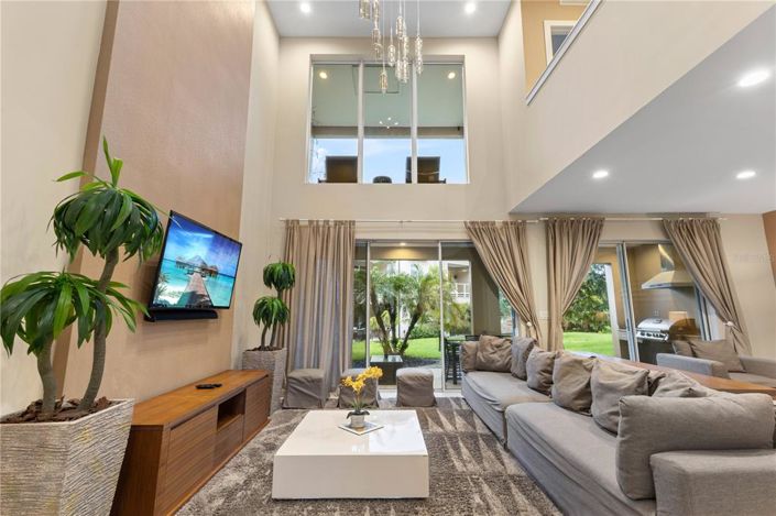 Image No.17-3 Bed Townhouse for sale