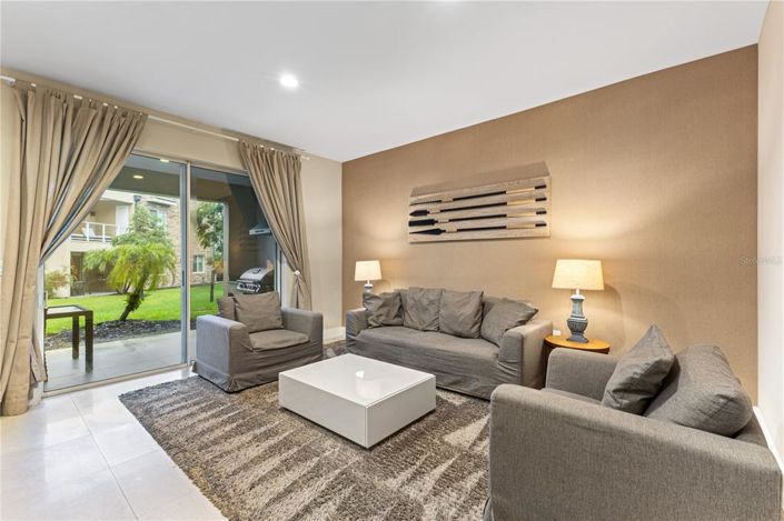 Image No.21-3 Bed Townhouse for sale