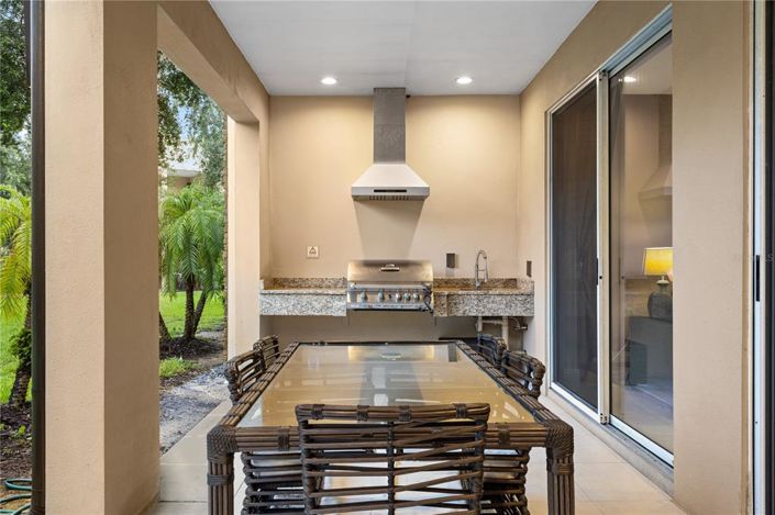 Image No.26-3 Bed Townhouse for sale