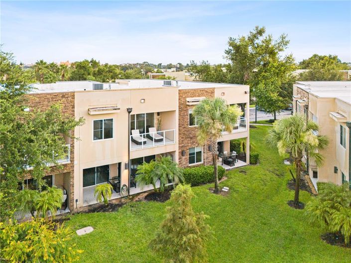 Image No.27-3 Bed Townhouse for sale