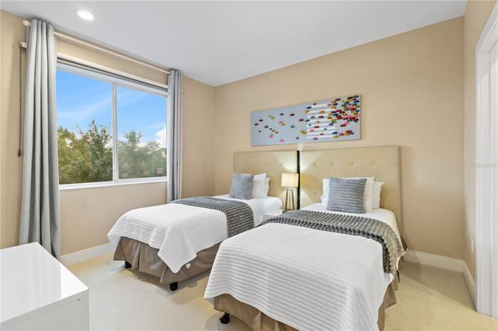 Image No.39-3 Bed Townhouse for sale