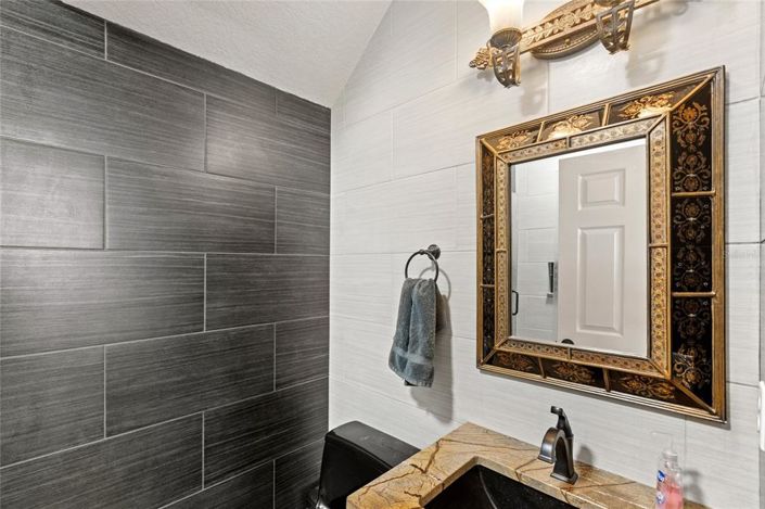 Image No.18-4 Bed Property for sale