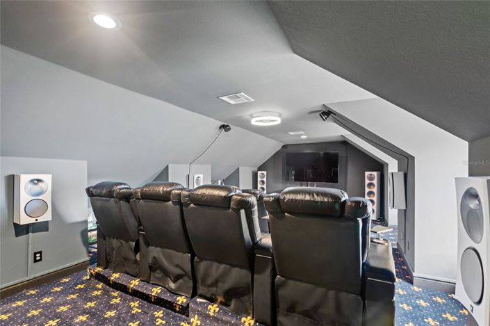 Image No.39-4 Bed Property for sale