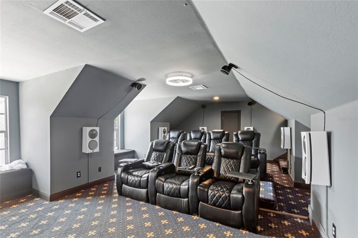 Image No.40-4 Bed Property for sale