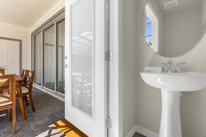 Image No.23-5 Bed Townhouse for sale