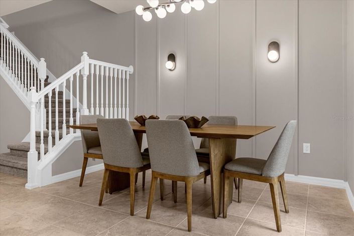 Image No.5-5 Bed Townhouse for sale