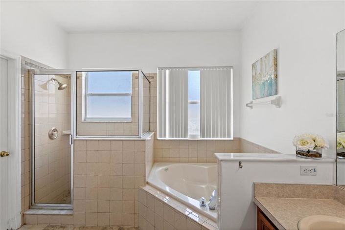 Image No.13-4 Bed Property for sale