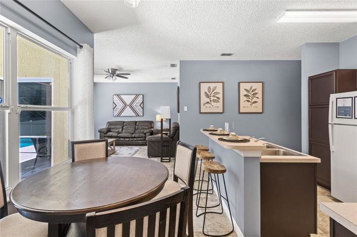 Image No.17-4 Bed Property for sale